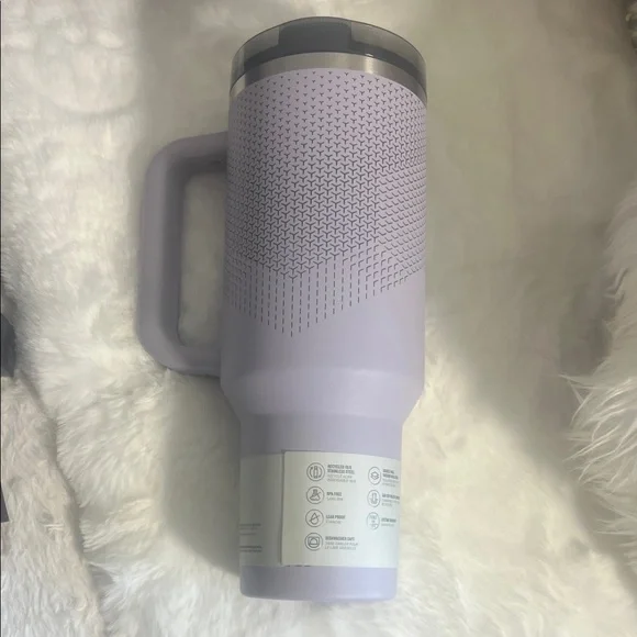 Stanley Lavender Insulated Quencher Tumbler with Handle - Picture 2 of 4